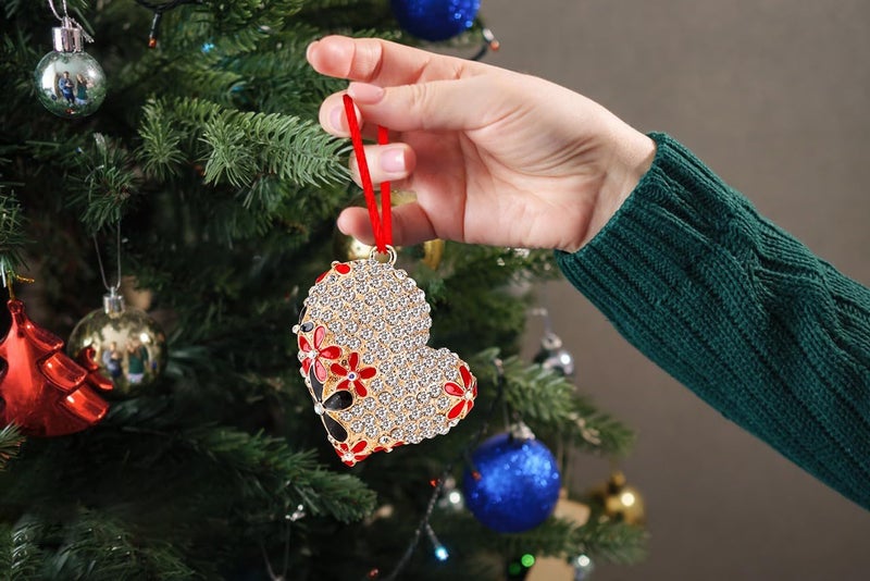 GROWTHMAGIC Store Gold Heart Christmas Ornaments - Metal Heart Ornaments for Christmas Tree Keepsake Christmas Decor Gift for Women Mom Girls - Image 2